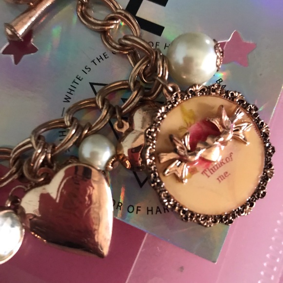 Vintage Betsey Johnson pink rose charm chain bracelet B40 think of me - Picture 4 of 7